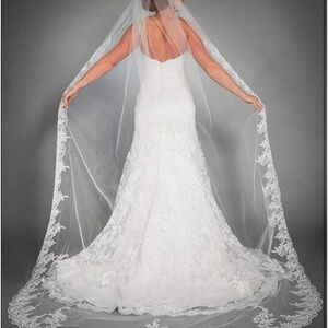 Gorgeous Wedding Lace Veil Floral Long Cathedral Veil Soft Tulle Bridal Veil